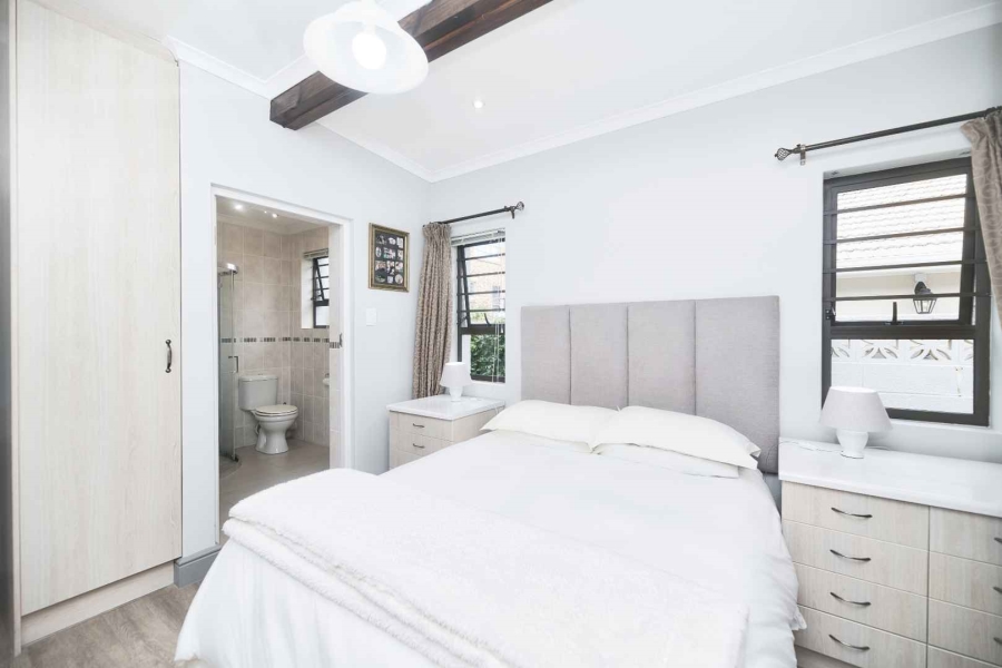 4 Bedroom Property for Sale in Voelklip Western Cape